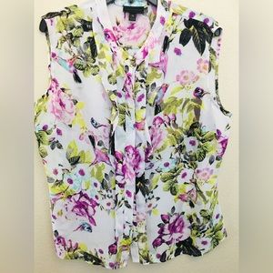 Worthington size 1X summer floral sleeveless light weight Wrinkles free blouse